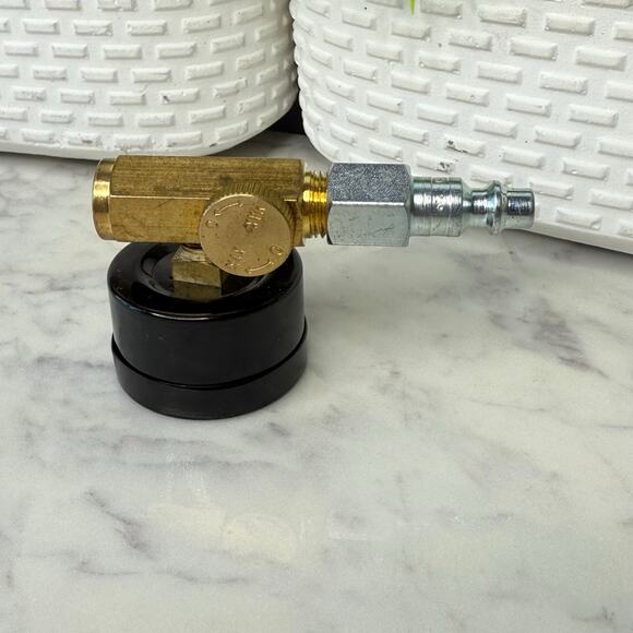 Pressure Gauge 140 PSI 1/4 in. NPT Dry Filled Pressure Gauge - Picture 4 of 4